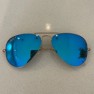 Polarized Ray-Ban Sunglasses Aviator